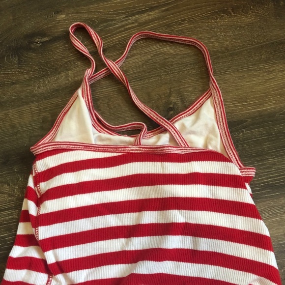 Old navy tank tops - Picture 2 of 3